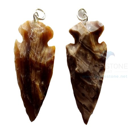 Patterned Small Agate Arrowhead Pendant Patterned Small Agate Arrowhead Pendant