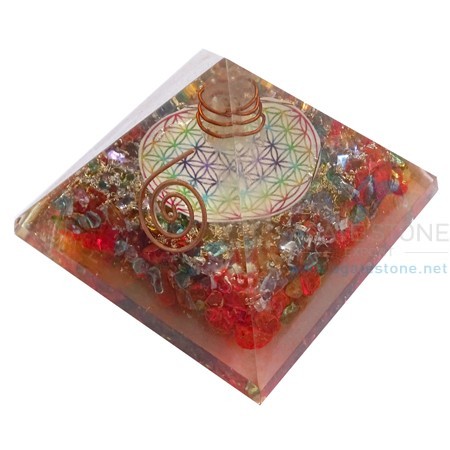 Orgone Mix Onyx Chakra Flower of Life Pyramid with Natural Clear Point Orgone Mix Onyx Chakra Flower of Life Pyramid with Natural Clear Point